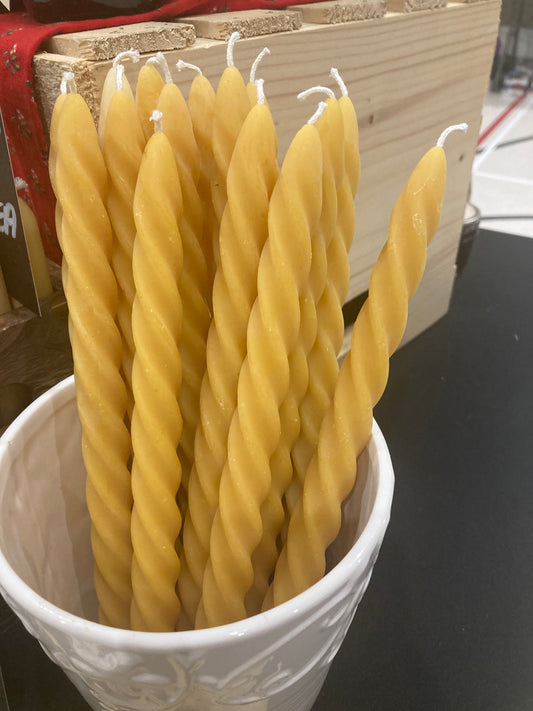 Spiral Taper Candle